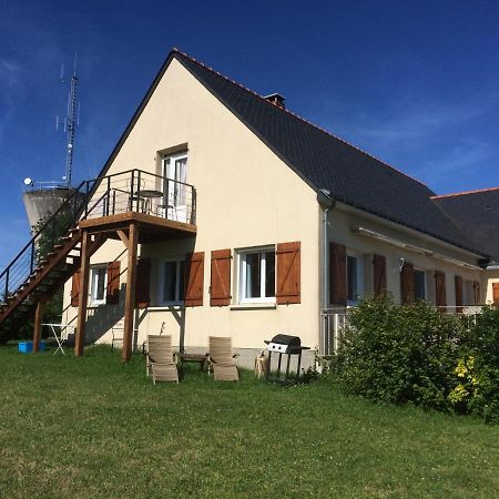 Bed and Breakfast Les Petits Chenes La Pellerine  Exterior foto